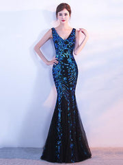 V-neck Sleevelss Mermaid Evening Dress