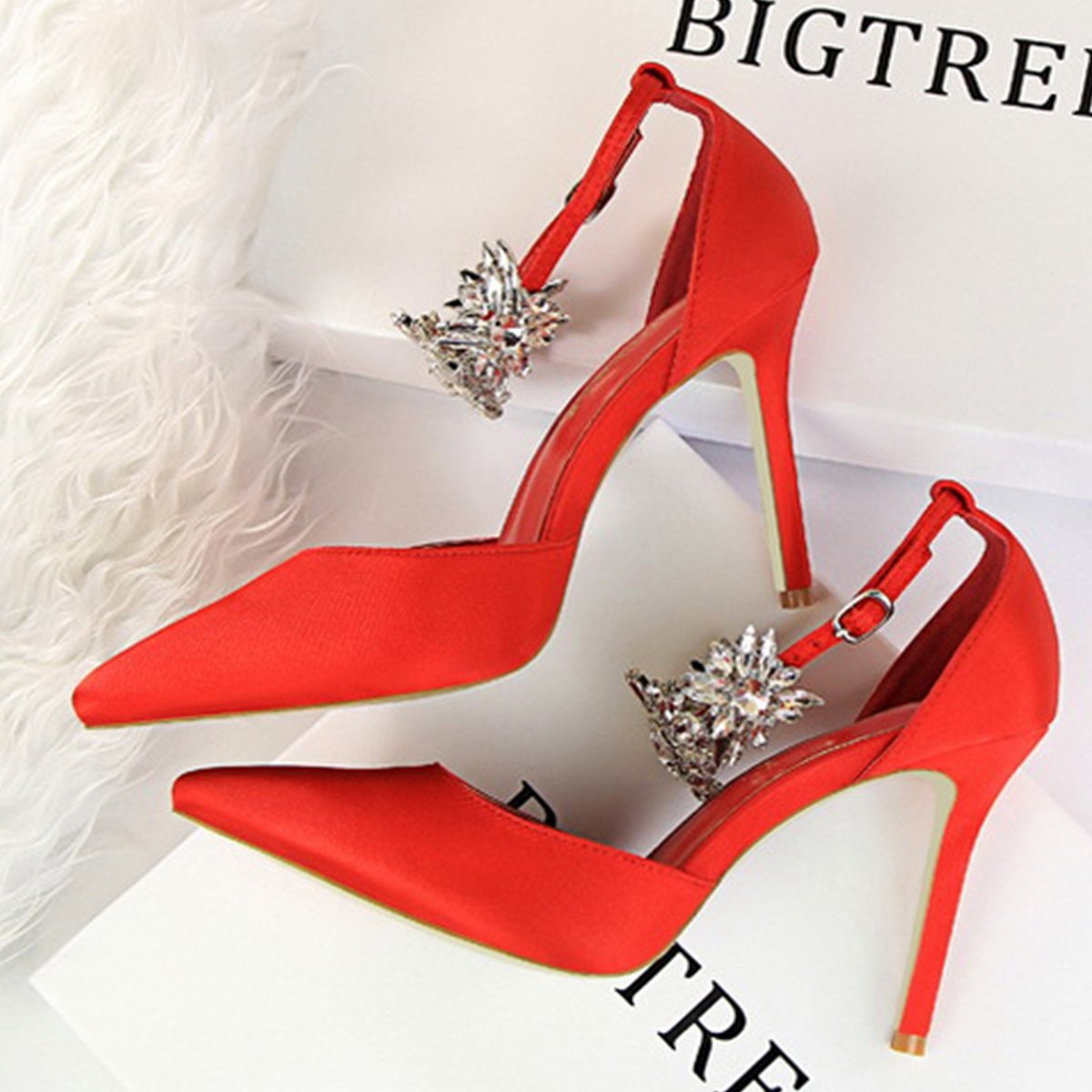 Rhinestone Appliques Stiletto Heel Wedding Shoes Woman Pumps