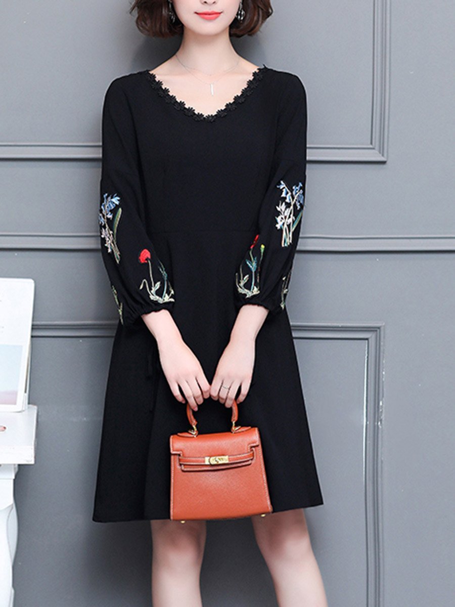 V-Neck  Embroidery Plain  Cotton Skater Dress