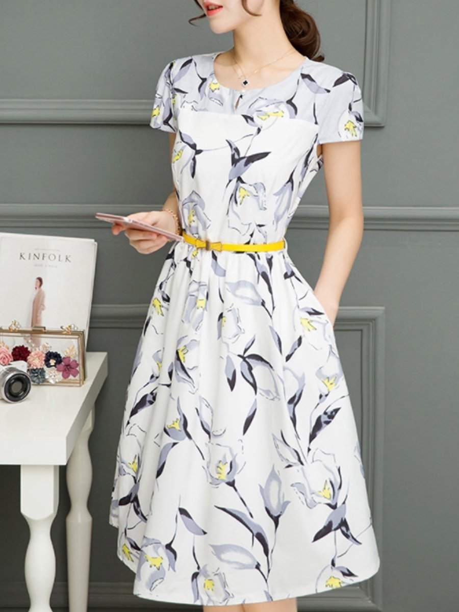 Round Neck  Belt  Floral Printed Skater Dress