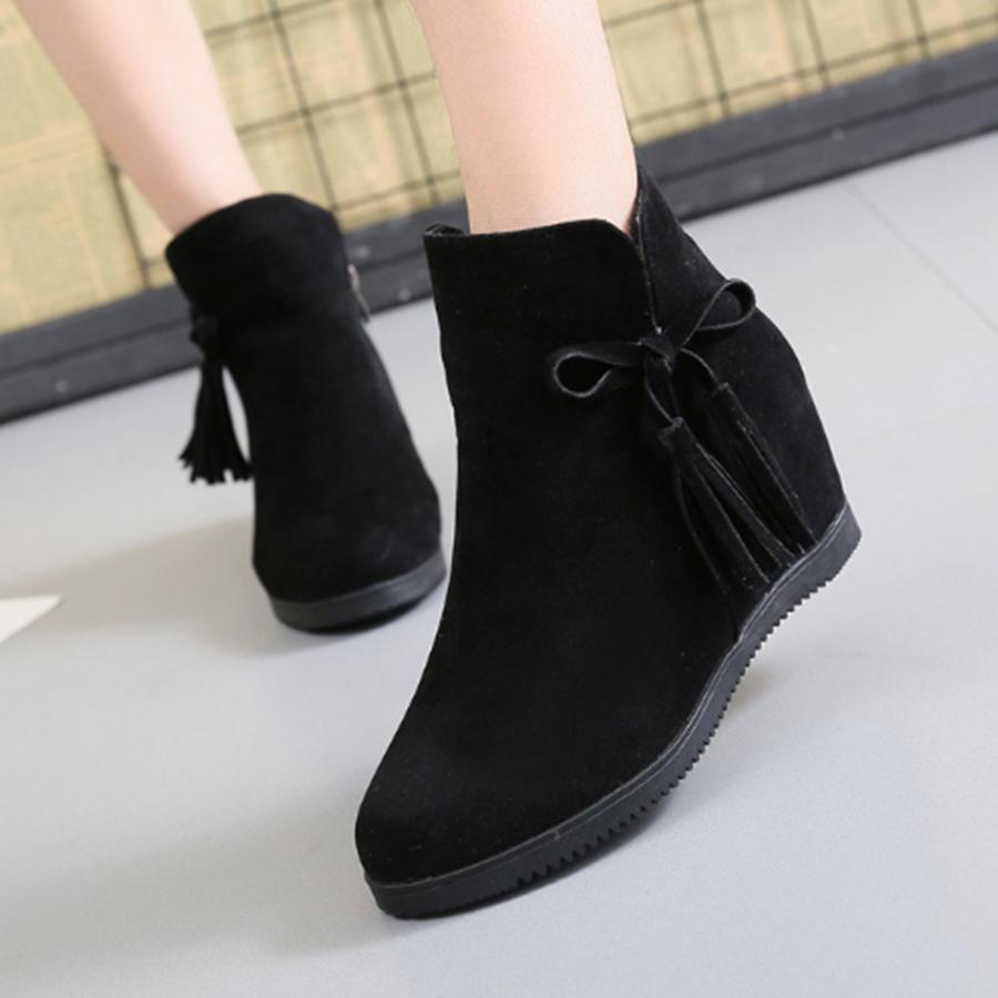 Plain  Invisible  High Heeled  Velvet  Round Toe  Outdoor Ankle Boots