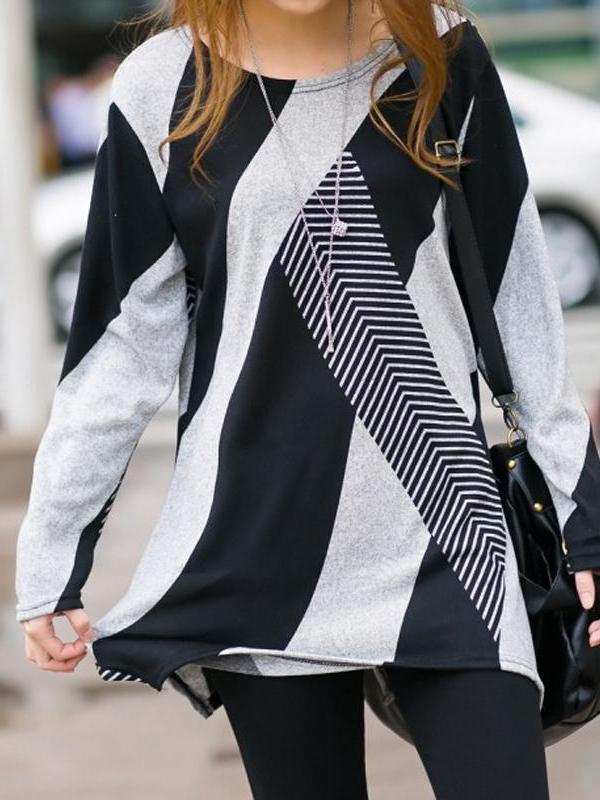 Round Neck Geometric Pattern Loose T-Shirt