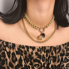 Chic Women Love Shape Design Short chain necklace