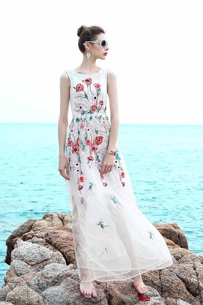 Embroidery sexy sleeveless large swing midi dress