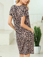 Comfy Women Leopard printed shift dresses
