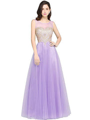 Pretty Gauze Applique Backless Evening Dress