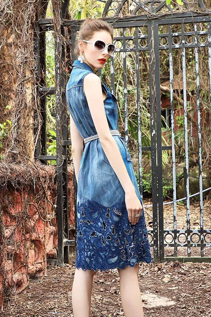 Sleeveless hollow embroidery denim midi dress