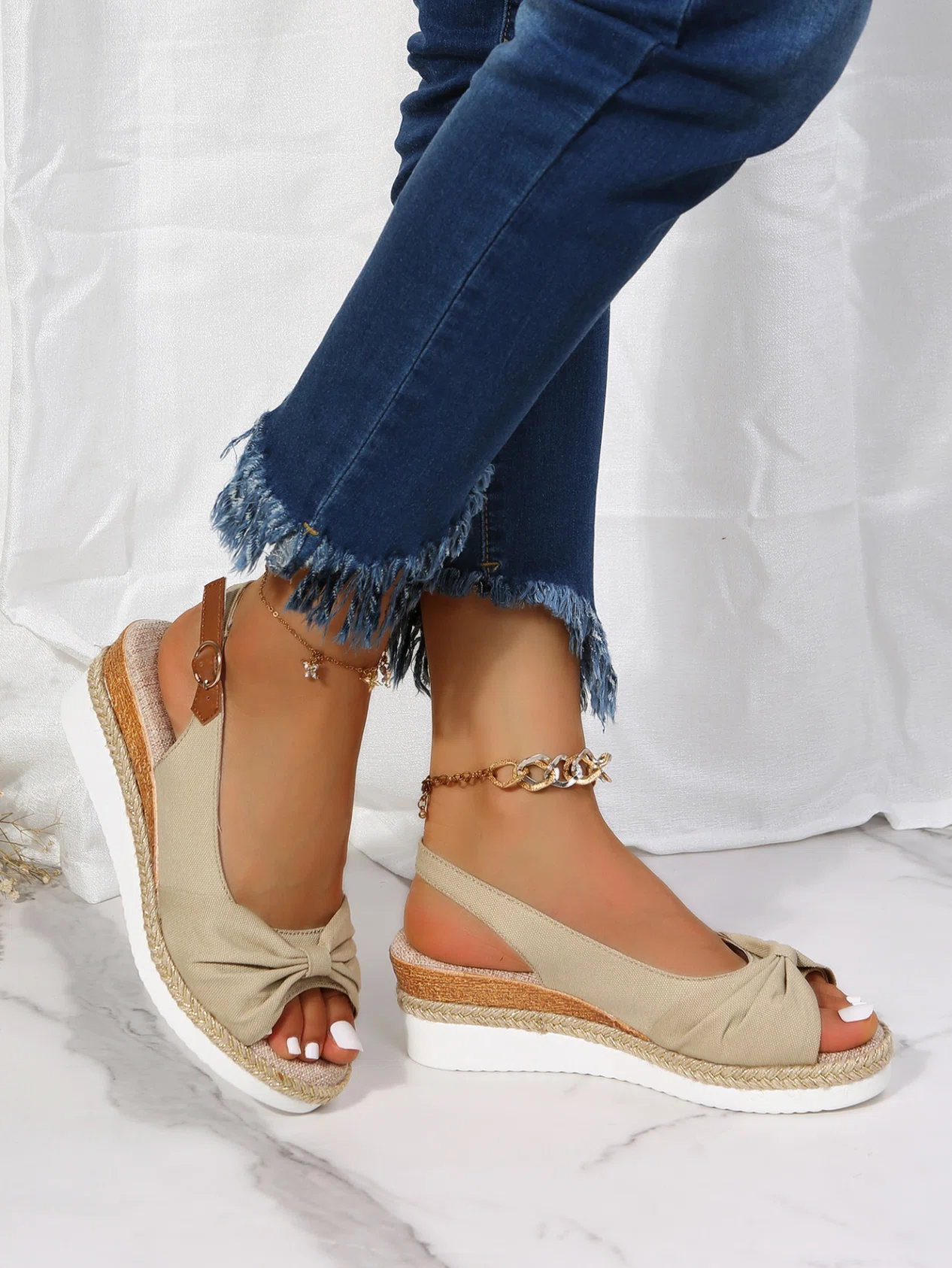 Bow Weave Fish Mouth Wedge Sandals