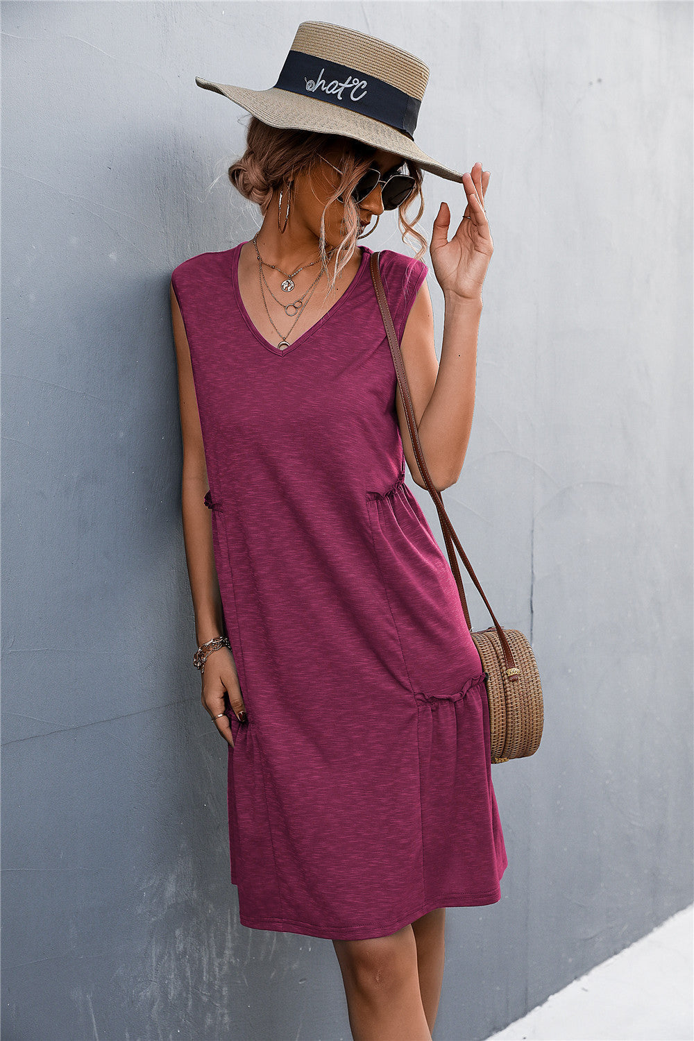 V neck plain sleeveless women elegant Shift Dresses