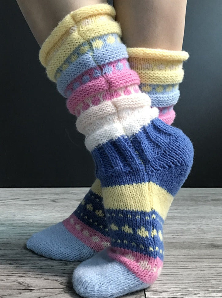 Woman Casual Warm Woolen Colorful knitted Socks