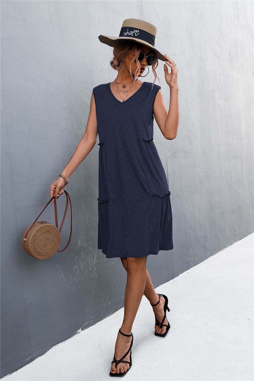 V neck plain sleeveless women elegant Shift Dresses