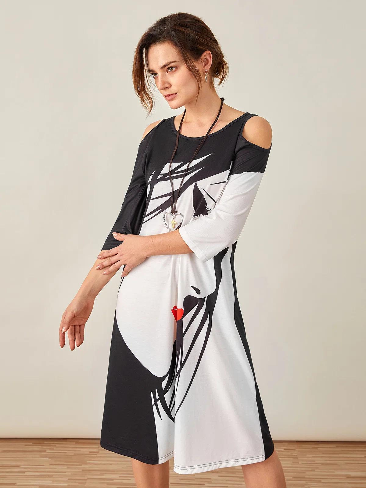 Round Neck Abstract Casual Midi Dresses