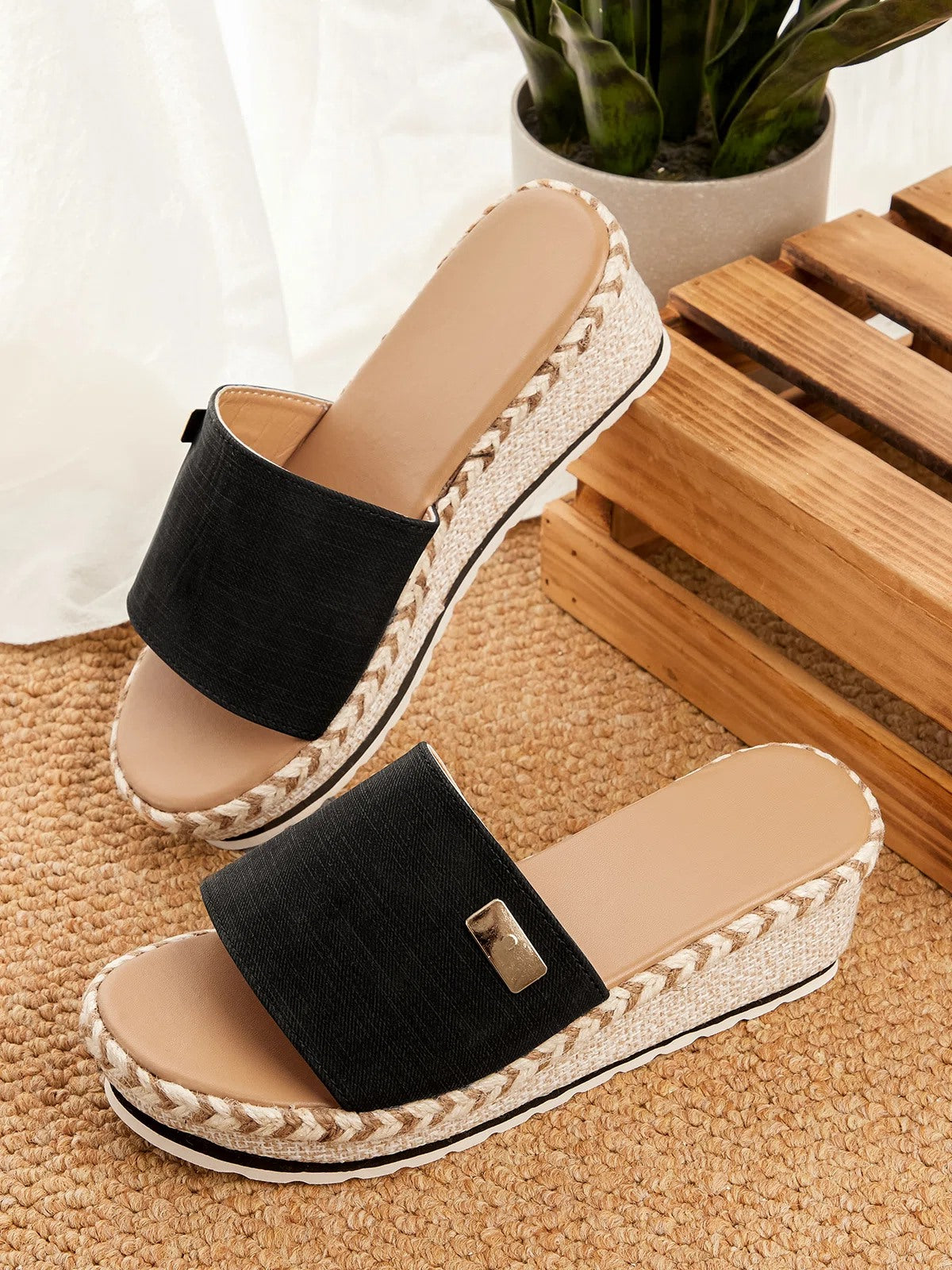 Woman Resort Hemp Rope Sole Wedge Sandals