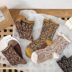 Women Vintage Casual Cotton Floral Socks
