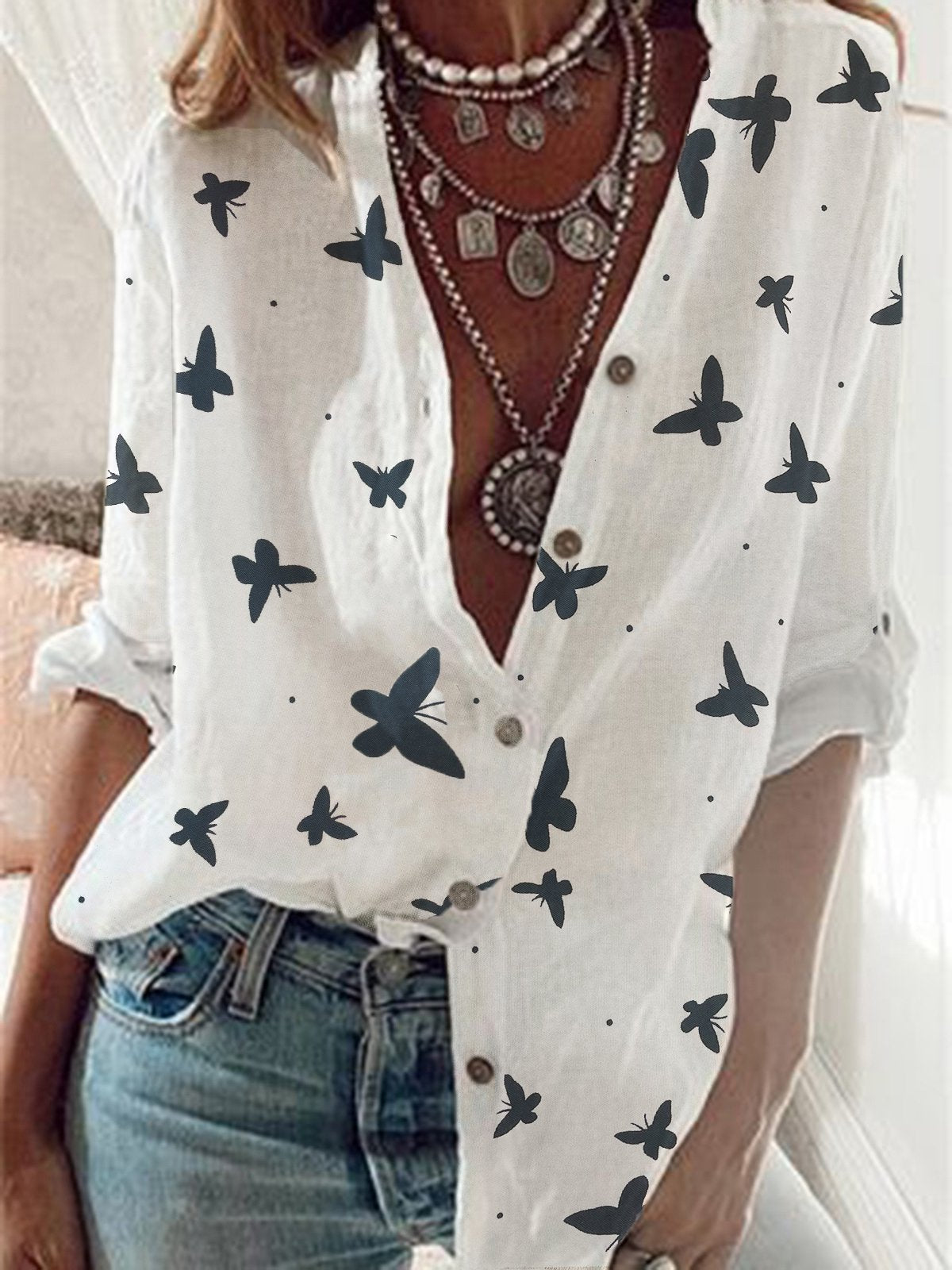 White Casual Butterfly Printed Long Sleeve Shift Shirts & Tops