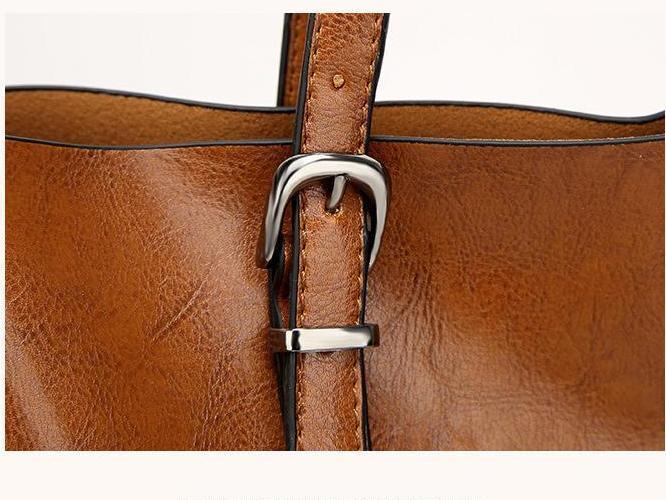 Oil Wax Leather Retro Vintage Style Crossbody Bag For Woman